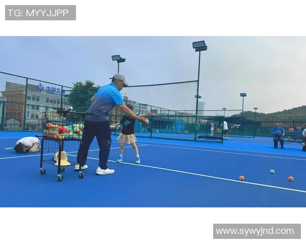 杭州网球队耐力训练新模式引发热议与关注